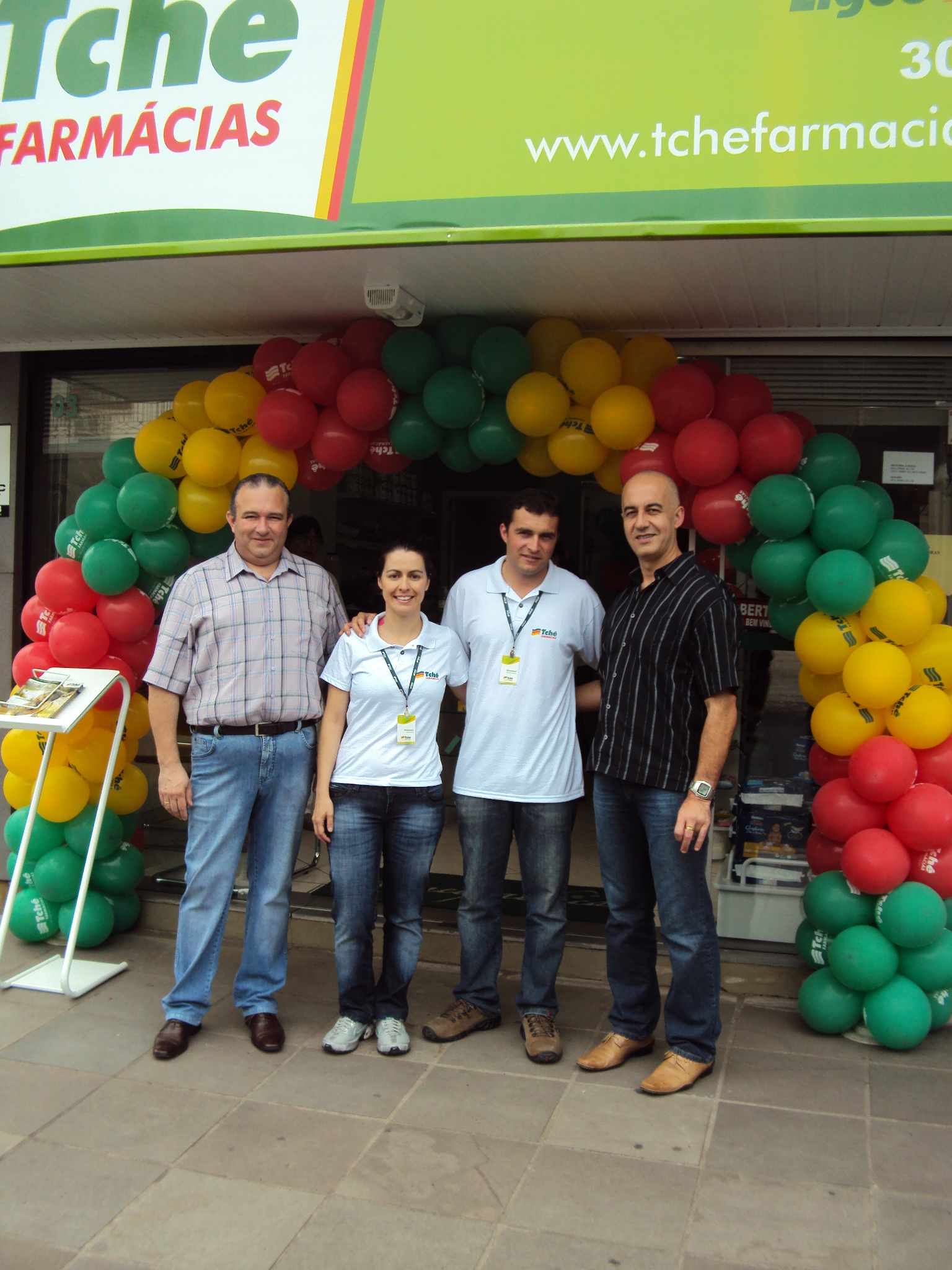 INAUGURAÇÃO TCHÊ FARMÁCIAS EM MONTENEGRO